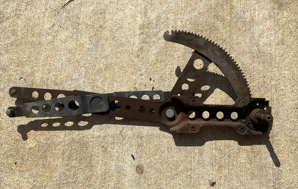 Volvo 240 242 244 245 montaje regulador ventana (16) Foto 1 de 4