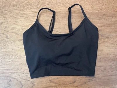 Sujetador deportivo ROSA Victoria's Secret negro PEQUEÑO Ultimate ligeramente forrado espalda torcida Foto 1 de 2