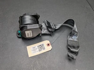 Rear Center Seat Belt Retractor 2015 Volkswagen Passat 561857806ERAA 2014 - 2017 - Picture 1 of 10