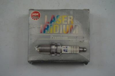 BUJÍAS NGK V POWER IFR6B-K NÚMERO DE STOCK 4867 NUEVAS Foto 1 de 4