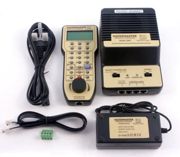 Gaugemaster DCC02 Prodigy Advance2 Starter Package - Image 1 of 1