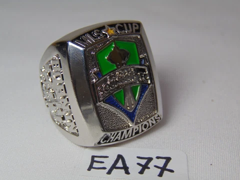 SILVER TONE SEATTLE SOUNDERS MLS CUP CHAMPIONS SIZE 12 RING SOCCER BORN IN 74 Cover