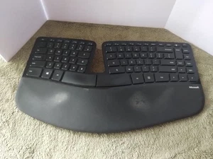 Microsoft Sculpt Ergonomic Keyboard 1559 - No Dongle - - Picture 1 of 4