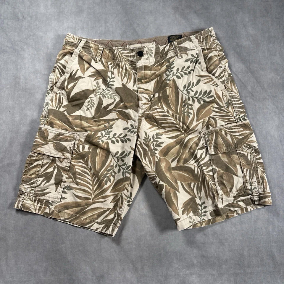 Lucky Brand Type L-54C Shorts Size 36 Beige Cargo Pockets Floral Military Khaki - Image 1 of 4