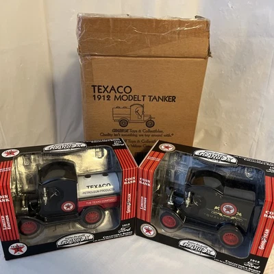 Gearbox 1912 Ford Delivery Car & 1912 Ford Oil Tanker 1:24 Scale NEW /Lot of 2 - Image 1 of 4