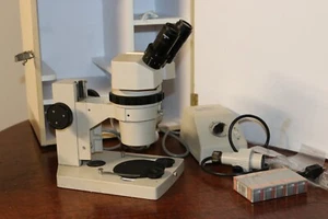 Olympus Microscope VM Zoom with Nikon light source ++ - Picture 1 of 9