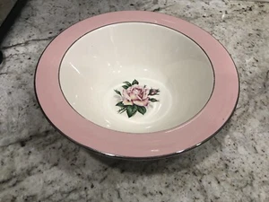 1 Vintage Homer Laughlin / Lifetime China Co  PINK ROSE 9" Serving Bowl - Picture 1 of 7
