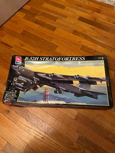 AMT/ERTL 1/72 Maßstab B-52H Stratofortress - werkseitig versiegelt 1993 Made in USA - Bild 1 von 11