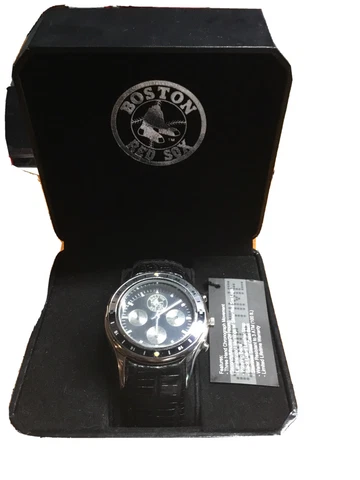 Boston Red Sox Memorabilia NIB Men's Chronograph Watch from Game Time New 2007 Cover