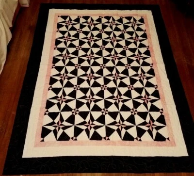 NUEVO-Noche y Día-Negro/Blanco/Rosa Retazos Edredón Doble 70 x96 en Quemaduras de Día Foto 1 de 4