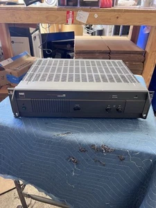 NAD MONITOR SERIES 2400 POWER AMPLIFIER 100 WATTS/CHANEL - Picture 1 of 8