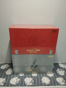 Pokémon TCG Chinese Set Charizard & Mewtwo VSTAR 2024 Box Regalo NUOVI SIGILLATI - Foto 1 di 9