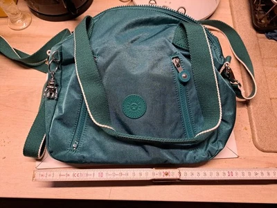 Kipling Tasche neu mit Äffchen Metall    blau oder grün kann mich nicht festlege - Bild 1 von 2