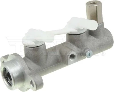 Cilindro mestre de freio Dorman M390615 compatível com modelos Mercury e Nissan - Imagem 1 de 4