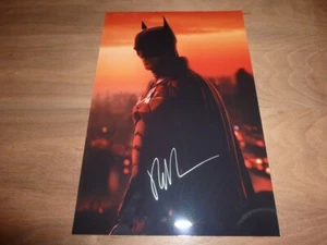ROBERT PATTINSON signed 12X8 photo THE BATMAN + COA - Picture 1 of 2