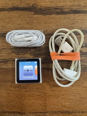 Apple iPod Nano 6th Generation 8GB Silver (MC525LL/A) EXCELLENT CONDITION Bundle - Image 1 of 3