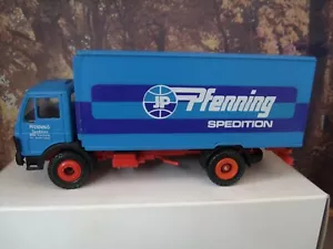 Camión Mercedes 1/50 Conrad (Alemania) - Imagen 1 de 3