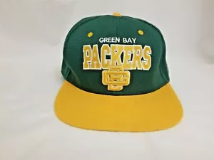 Cappello Mitchell & Ness Nostalgia Co Cappello Verde Bay Packers Autentico NFL Vintage Col - Foto 1 di 8