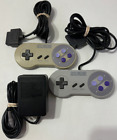 2 Snes Super Nintendo Original Controllersns-005 & Adapter Sns-002 Oem Official