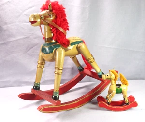 Holz Schaukelpferde Weihnachtsschmuck Figur Dekor Vintage Set 10" und 4" - Bild 1 von 22