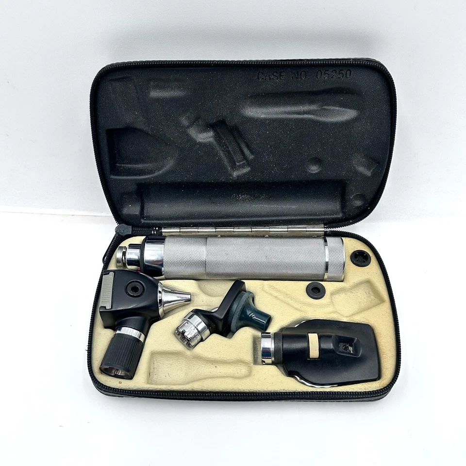 ДЕФЕКТНЫЙ Welch Allyn 35V набор отоскоп 20000 офтальмоскоп 11605 плагин G3D - Изображение 1 из 4