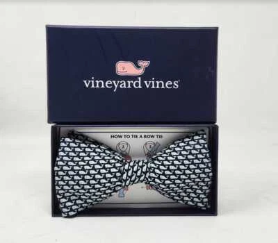 Nueva pajarita hombre Vineyard Vines logotipo ballena negra y azul Foto 1 de 4