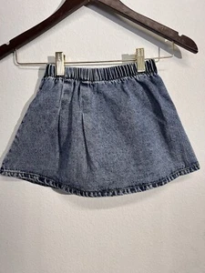 Girls size 5 Mini Denim Pleated Side Skirt Elastic Waist/ Trendy - Picture 1 of 10