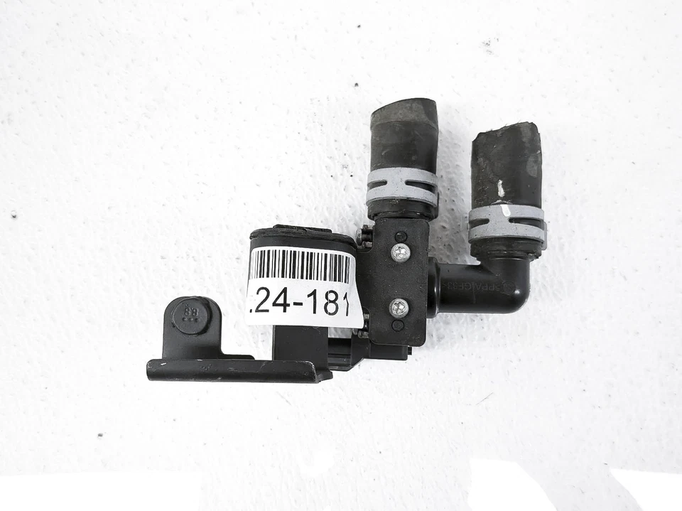 2021 Ford Edge St 2.7L Awd Water Outlet Valve G3g3-18495-Ba - Image 1 of 4