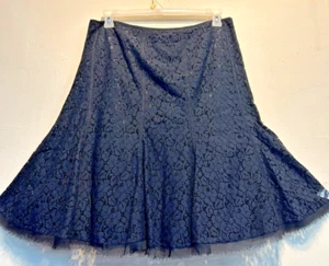 Nuevo sin etiquetas FALDA ACAMPANADA FORRADA DE ENCAJE AZUL OSCURO OCASIÓN TAHARI 12 Envío gratuito - Imagen 1 de 7