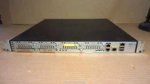 Routeur Cisco 2901 V06 2x ports GigE CISCO2901/K9 2900 série 2901/K9 + RACK EARS - Photo 1/3