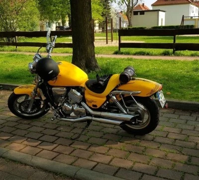 honda magna vf 750 c rc43 - Bild 1 von 4
