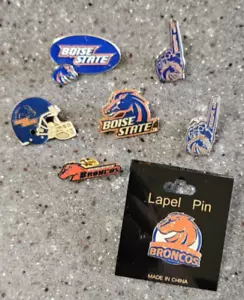 Lote de prendedores de sombrero de solapa BOISE STATE BRONCOS NCAA College Team Idaho ID para fanáticos - Imagen 1 de 18