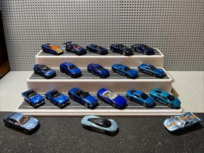 LOTE DE 19 MODELOS DE CARROS EXÓTICOS E ESPORTIVOS HOT WHEELS MATCHBOX EXCELENTE ESTADO. - Imagem 1 de 4