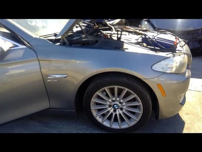 (LOCAL PICKUP ONLY) Passenger Right Fender Fits 11-16 BMW 528i 265327 - Image 1 of 4