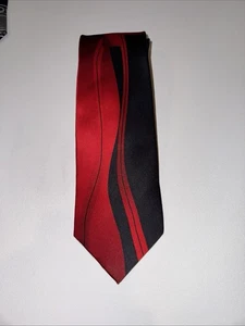 Men's Puritan Brand Red And Black Pattern Stain Resistant Silk Neck Tie 58" - Picture 1 of 9