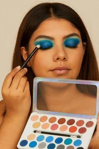 Paleta de graffiti de sombras Kleancolor - Sombra de ojos multicabado 26 colores - Imagen 1 de 8