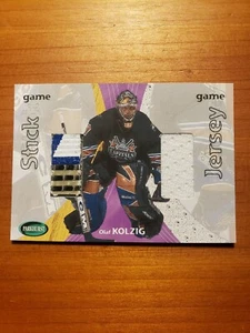 2001-02 ITG Parkhurst Olaf Kolzig Dual Memorabilia Game Used Stick & Jersey - Picture 1 of 10