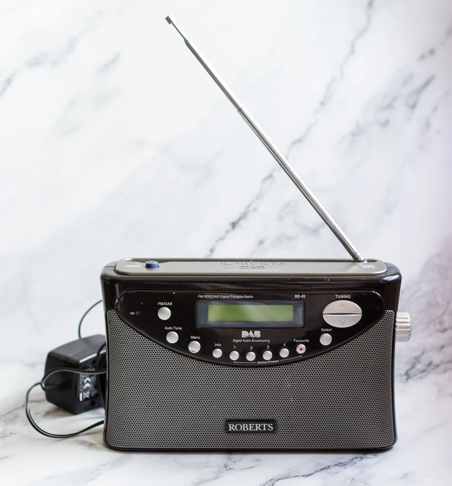 Roberts Gemini 45 RD-45 Digital Radio DAB DAB+ FM RDS - With Power Mains Lead - Image 1 of 4