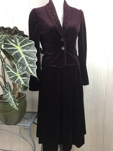 Vintage Velour Suit Set Jacket And Skirt Union Label Two Piece Butte Size Small - Picture 1 of 10