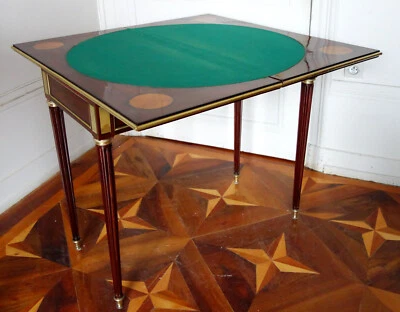 Table à jeu en acajou et citronnier - époque Louis XVI - Photo 1/4
