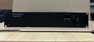 Kenwood TKR-850-1 UHF Repeater - Picture 1 of 2