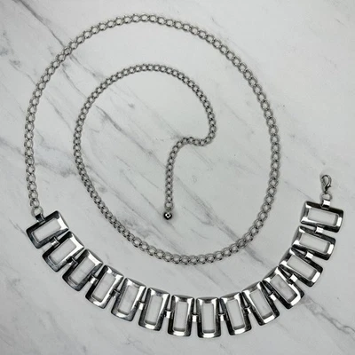 Ремень-цепочка металлический серебристый геометрический с открытой спиной один размер (OS) - Изображение 1 из 4