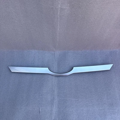 Parachoques delantero Subaru Crosstrek 2018-2019 parrilla gris inferior moldura OEM 91123FL100 Foto 1 de 4