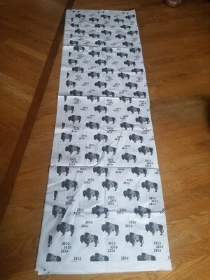 Panel de tela de búfalo envejecido diseño de flecha pequeña de 2 yardas 42" Foto 1 de 4