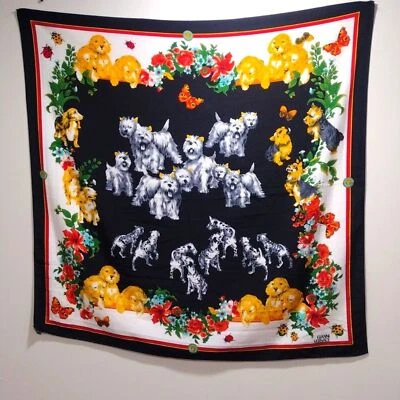 Винтажный шарф Gianni Versace из 100% шелка с собаками и цветочным принтом сделано во Франции 34x34" - Изображение 1 из 4