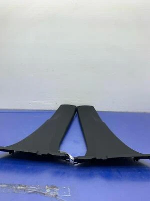 2016 TOYOTA HIGHLANDER OEM B PILLAR TRIM COVER PANEL SET (2) | BLACK 624140E050 - Imagem 1 de 4