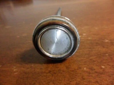 Pontiac Bonneville 1979 - perilla de interruptor de faros Foto 1 de 3