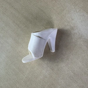 Vintage Ideal Tuesday Taylor Shoes White Heels (ONE SHOE ONLY) - Picture 1 of 7
