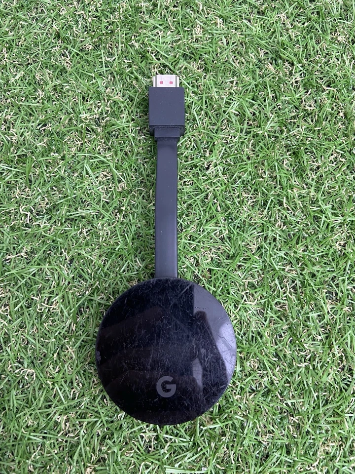 Google Chromecast Ultra 4K WiFi 3rd Gen NC2-6A5-D Black Dongle (A71) - Image 1 of 4