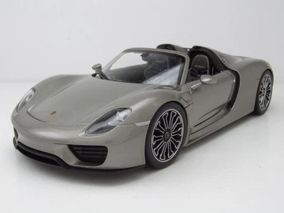 Porsche 918 Spyder Cabrio 2012 Grigio Modellino 1:18 Welly - Immagine 1 di 4